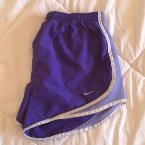 Nike Running Shorts 🏃🏻‍♀️